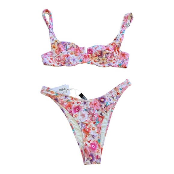 REINA OLGA Brigitte Bikini Set in Pastel Flowers NWT - Picture 5 of 7